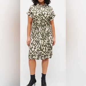 ASOS - ONLY Maternity short sleeve shirt dress in abstract print Army Green Sz M